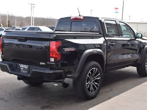 Used 2024 Chevrolet Colorado Trail Boss w/ LPO, Dark Essentials Package image 10