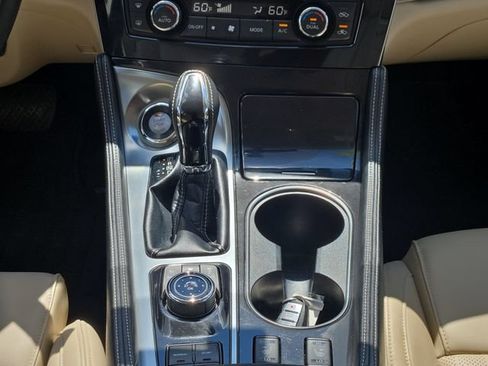 Used 2018 Nissan Maxima 3.5 SV FWD image 11