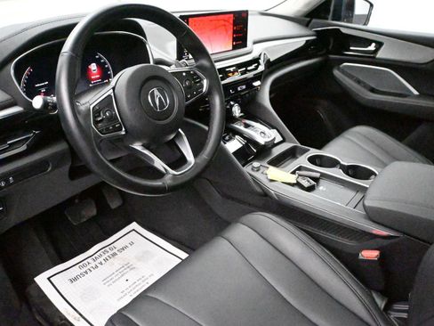 Certified 2025 Acura MDX SH-AWD image 2