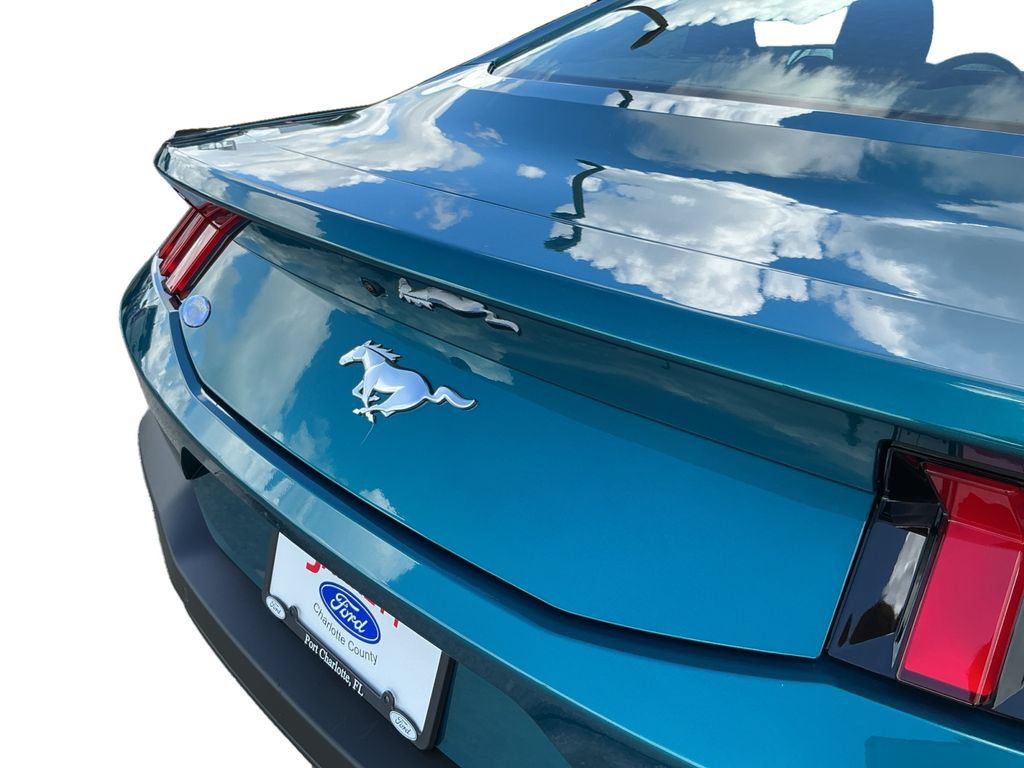 Used 2026 Ford Mustang Coupe RWD image 11