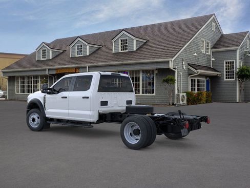 New 2026 Ford F550 2WD Crew Cab Super Duty image 4