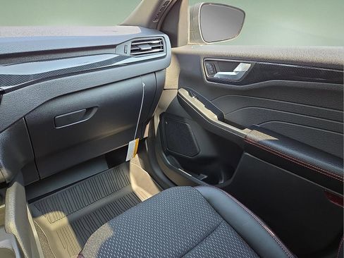 New 2025 Ford Escape ST-Line w/ Equipment Group 301A image 12