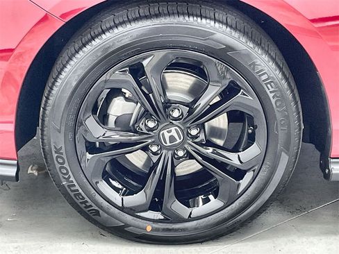 New 2025 Honda Accord SE image 10