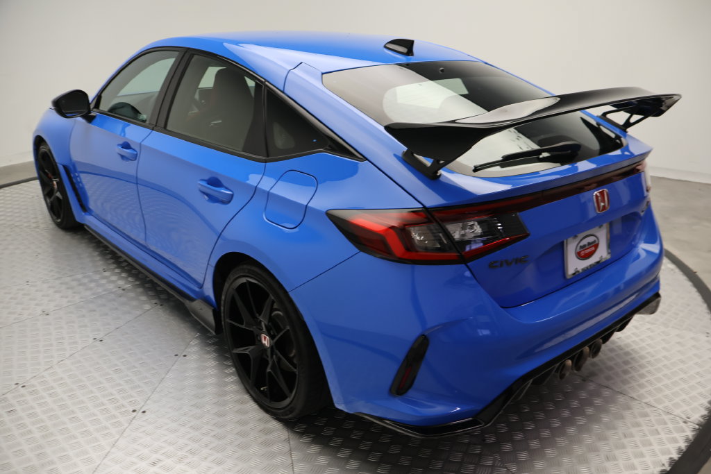 Used 2025 Honda Civic Type R image 11