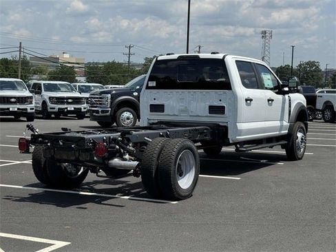 New 2025 Ford F450 XL w/ XL Chrome Package image 2