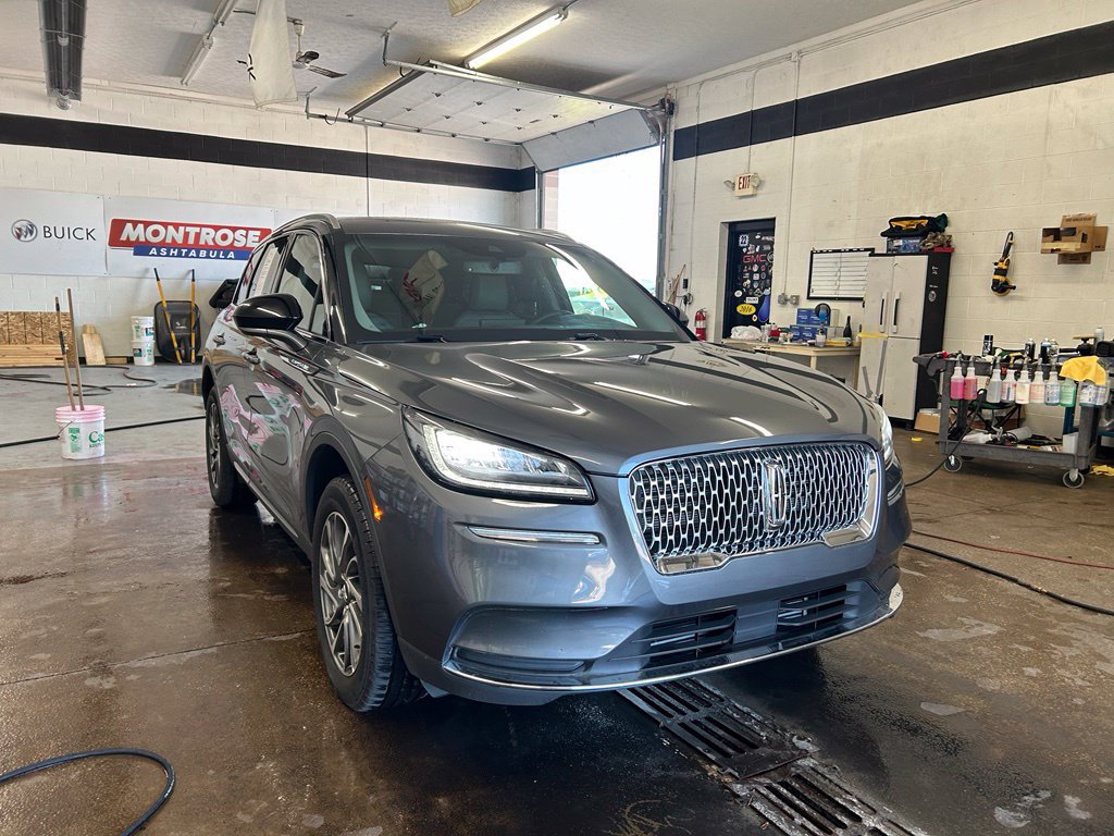 Used 2022 Lincoln Corsair AWD w/ Equipment Group 101A image 9