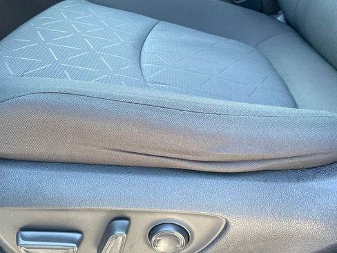 Used 2024 Toyota RAV4 XLE FWD image 23