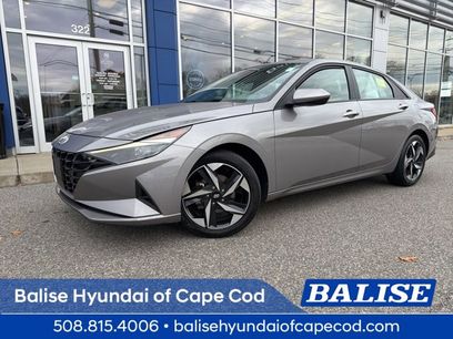 Used 2023 Hyundai Elantra SEL w/ Convenience Package