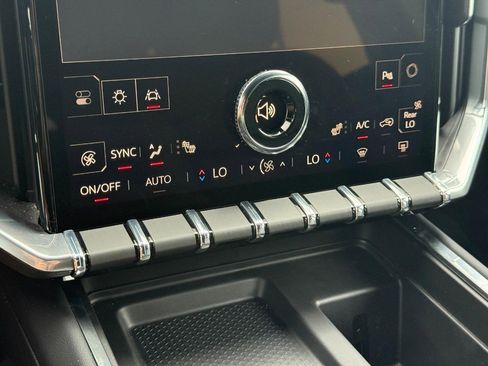 New 2025 GMC Acadia Elevation w/ Elevation Premium Package image 14