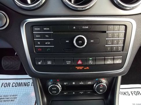 Used 2016 Mercedes-Benz GLA 250 4MATIC image 24