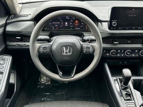 Certified 2023 Honda Accord EX image 15