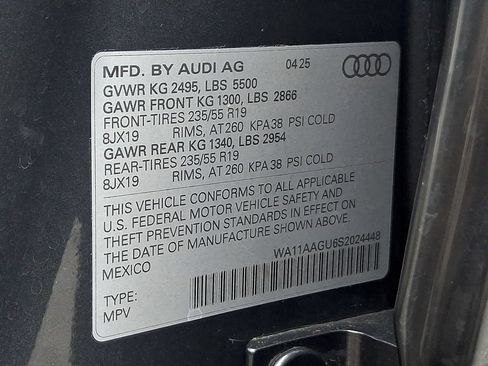 Used 2025 Audi Q5 Premium w/ Convenience Package AWD/4WD image 26