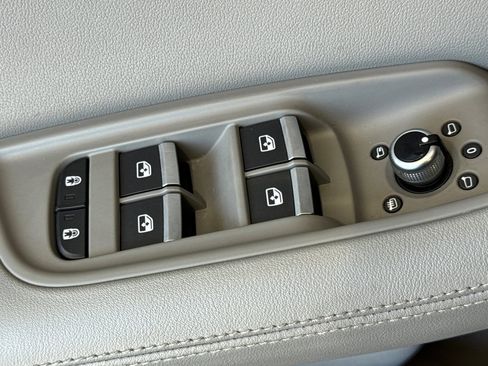 Used 2023 Audi Q7 3.0T Premium Plus image 11