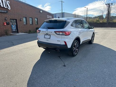 Used 2022 Ford Escape SEL w/ SEL Stealth AWD Package image 7