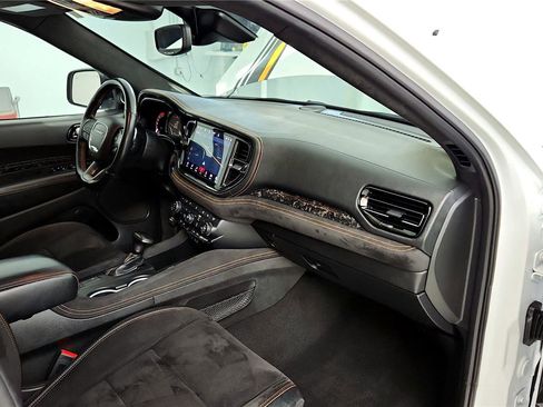 Used 2023 Dodge Durango R/T w/ Hemi Orange Plus Package image 28