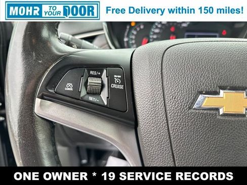 Used 2019 Chevrolet Trax LT w/ LT Convenience Package image 16