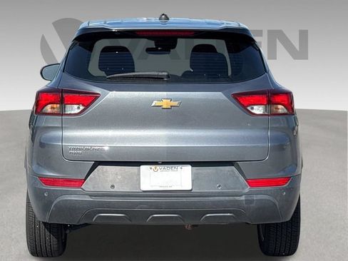 Used 2022 Chevrolet TrailBlazer LS AWD/4WD image 29