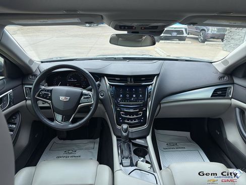 Used 2018 Cadillac CTS Luxury RWD image 14