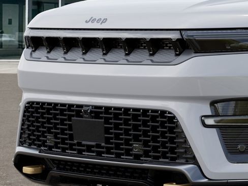 New 2026 Jeep Grand Wagoneer 4WD image 11
