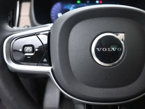 Certified 2026 Volvo XC90 B6 Plus w/ Protection Package Premier AWD/4WD image 15