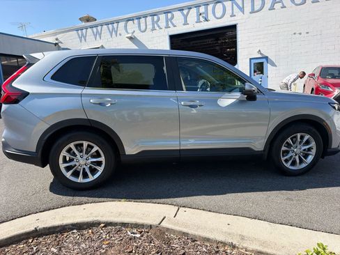 Used 2024 Honda CR-V EX-L image 13