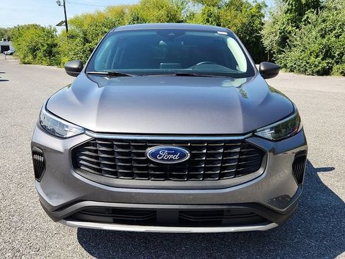 Used 2024 Ford Escape Active FWD image 2