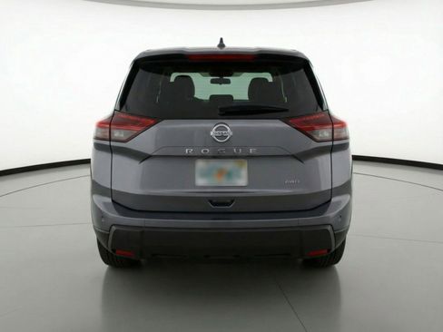 Used 2025 Nissan Rogue SV image 7