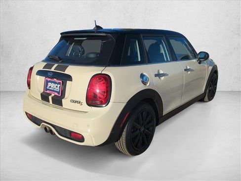 Used 2019 MINI Cooper S w/ Premium Package image 5