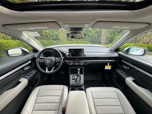 New 2026 Honda CR-V EX-L image 2