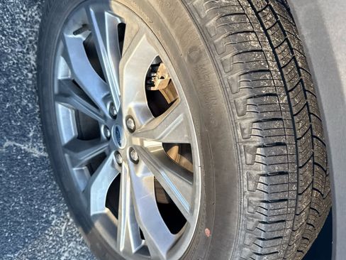 Used 2023 Ford Explorer XLT w/ Equipment Group 202A image 30