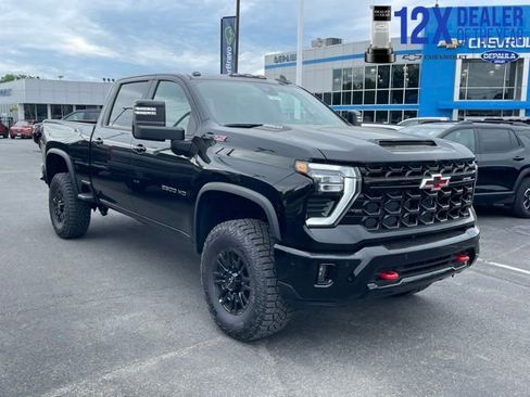 New 2026 Chevrolet Silverado 2500 ZR2 w/ Snow Plow Prep/Camper Package AWD/4WD image 1