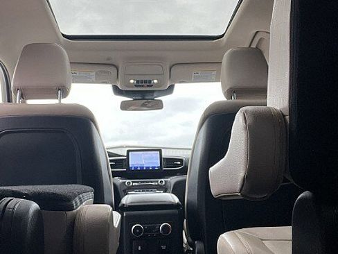 Used 2020 Ford Explorer Limited w/ Class III Trailer Tow Package image 15