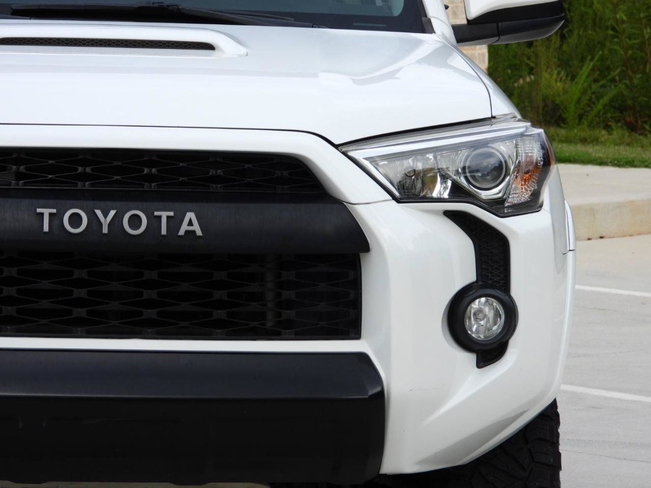 Used 2018 Toyota 4Runner TRD Pro AWD/4WD image 49
