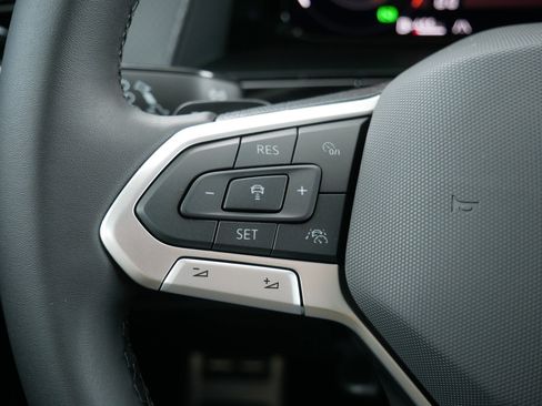 New 2026 Volkswagen Atlas Peak Edition image 13