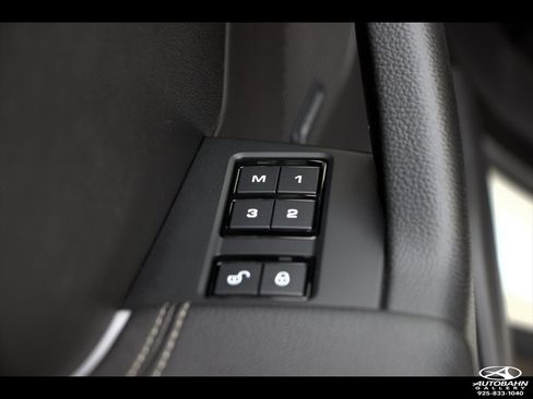 Used 2018 Jaguar F-PACE S AWD/4WD image 16