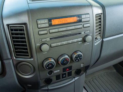 Used 2006 Nissan Titan XE w/ (W04) Preferred Pkg image 26