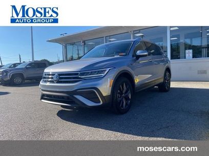Certified 2024 Volkswagen Tiguan SE
