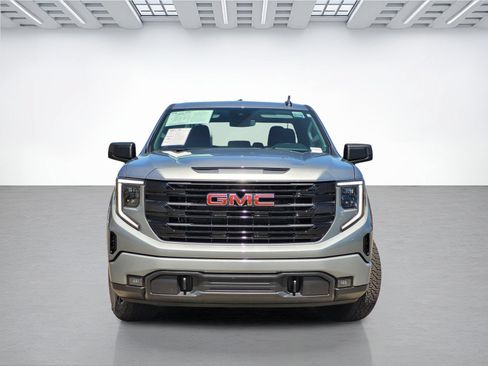 Used 2025 GMC Sierra 1500 Elevation AWD/4WD image 2