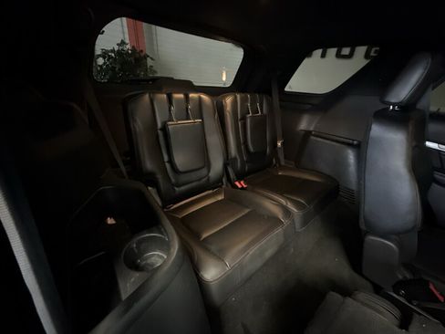 Used 2016 Ford Explorer Sport w/ Equipment Group 401A AWD/4WD image 23