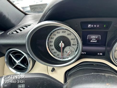 Used 2014 Mercedes-Benz SLK 350 image 10