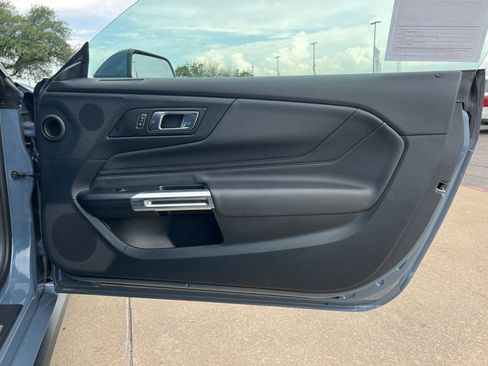 Used 2025 Ford Mustang Premium RWD image 12
