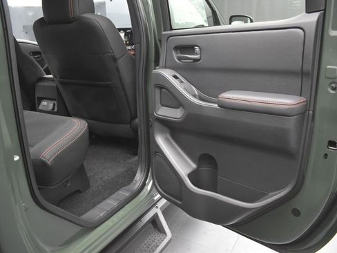 New 2026 Nissan Frontier PRO-4X w/ Pro-4x Convenience Package image 20