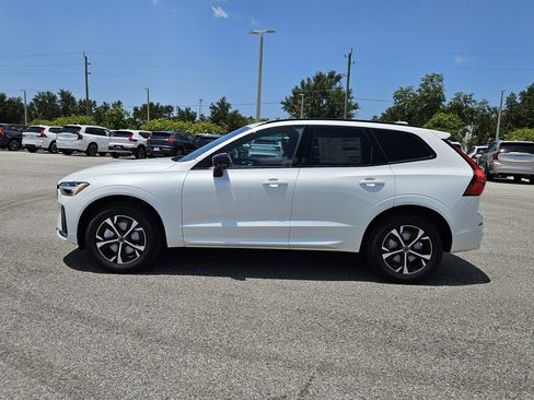 New 2026 Volvo XC60 B5 Core w/ Protection Package image 4