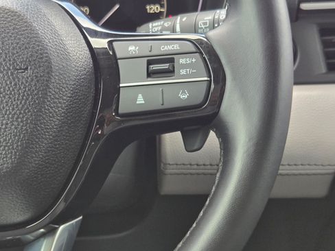 Certified 2025 Honda Pilot EX-L image 26