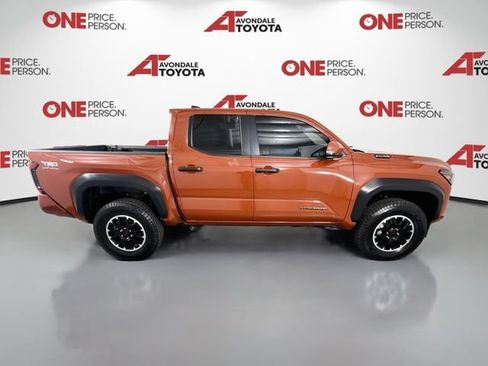 Certified 2025 Toyota Tacoma TRD Off-Road w/ TRD Off Road Upgrade Package AWD/4WD image 9