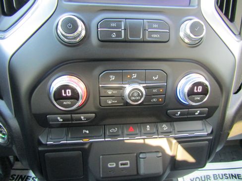 Used 2022 GMC Sierra 1500 Elevation AWD/4WD image 23