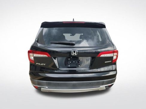 Used 2021 Honda Pilot Touring image 7