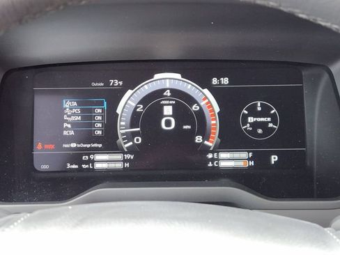 New 2026 Toyota Tundra Limited AWD/4WD image 14