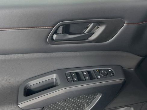 New 2026 Nissan Pathfinder Rock Creek image 17