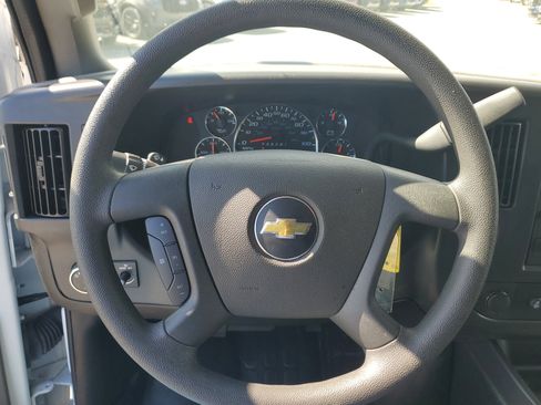 Used 2025 Chevrolet Express 2500 Work Van w/ Driver Convenience Package image 21